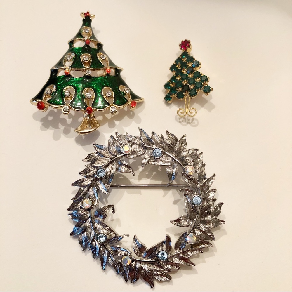 Bundle of Three Vintage Christmas Holiday Brooches